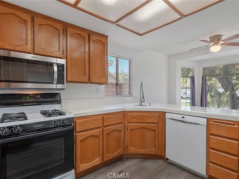 3321 Mountainside Dr — Photo 16