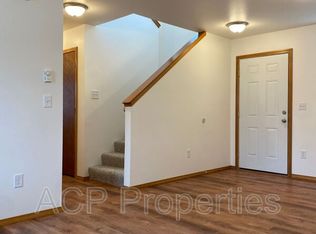 5889 Cedar St UNIT 101, Ferndale, WA 98248