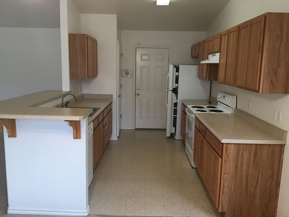 2nd image of 2942 Trinity Peaks Way