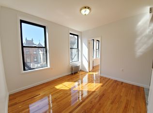 330 W 15th St APT 4D, New York, NY 10011