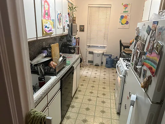 Rented by Queens Apartments Realty LLC | media 10