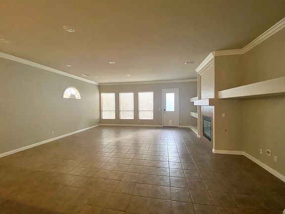 5th image of 526 Dawn Cove Dr