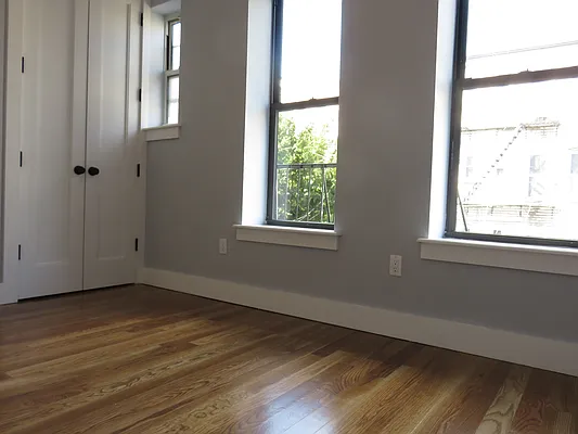 Rented by Rennit Inc. | media 28