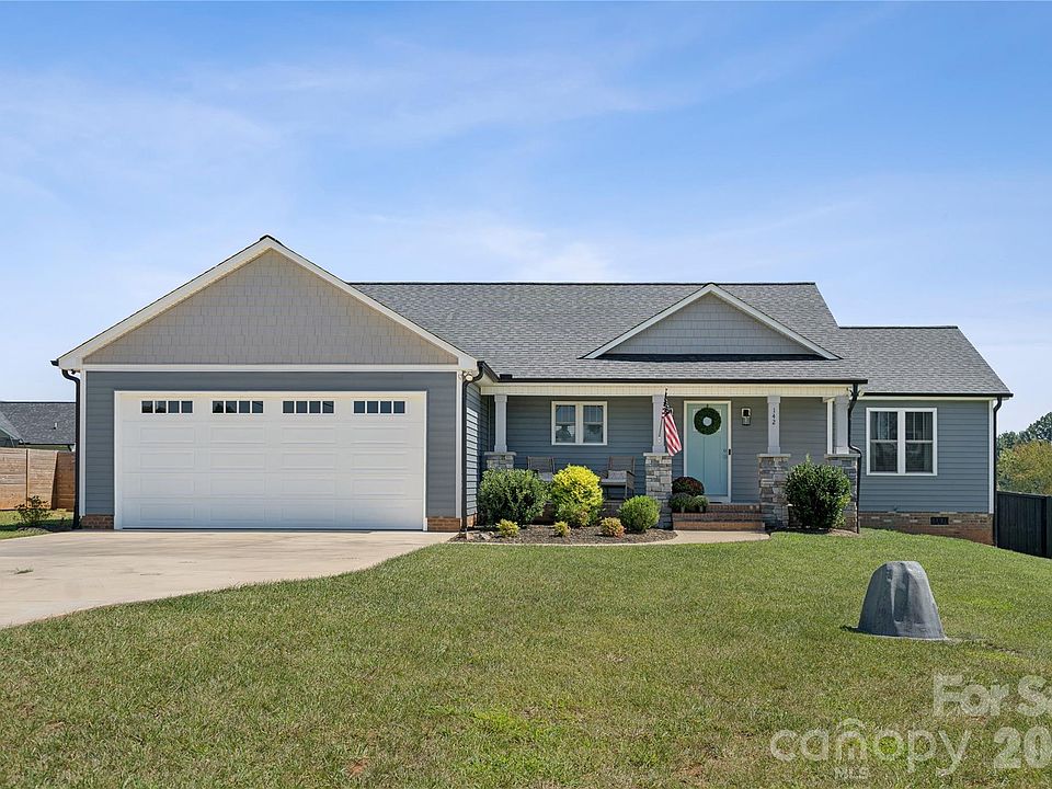 1st image of 142 Alf Hoover Rd