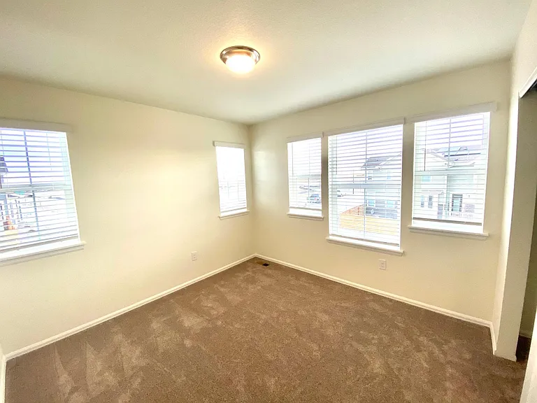 17619 Olive St — Photo 17