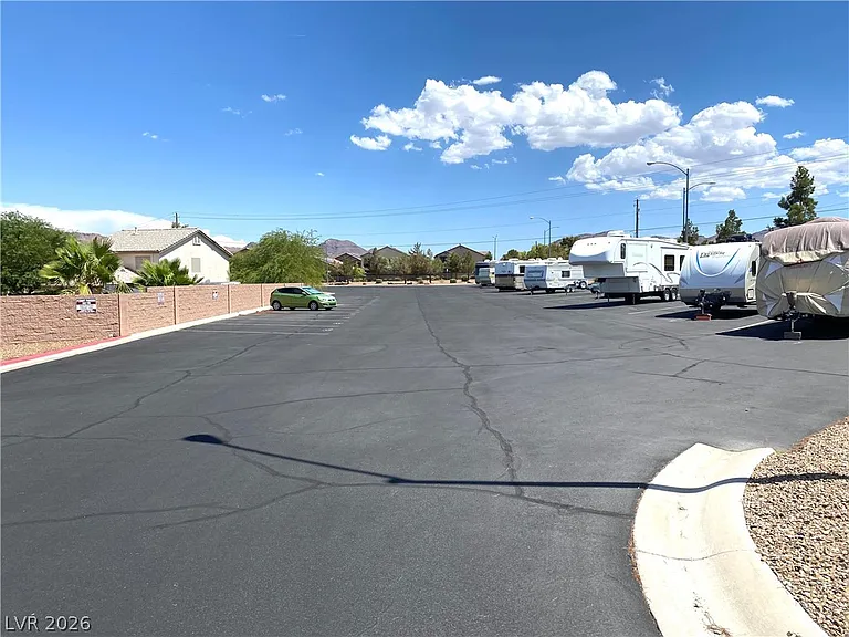701 Spotted Eagle St — Photo 42