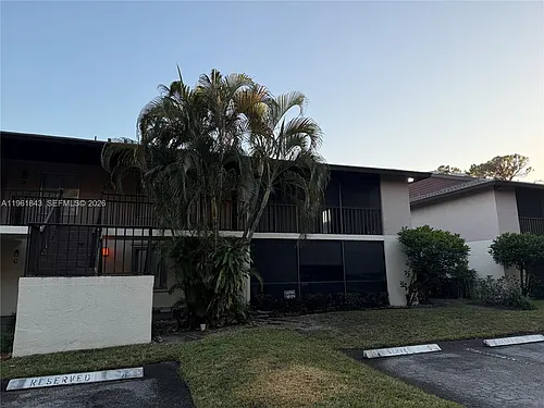 4191 S 57th Ave #H Photo 1