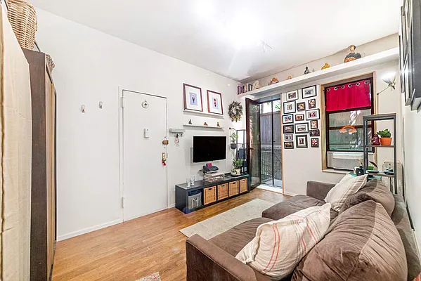 Sold by Compass | media 14