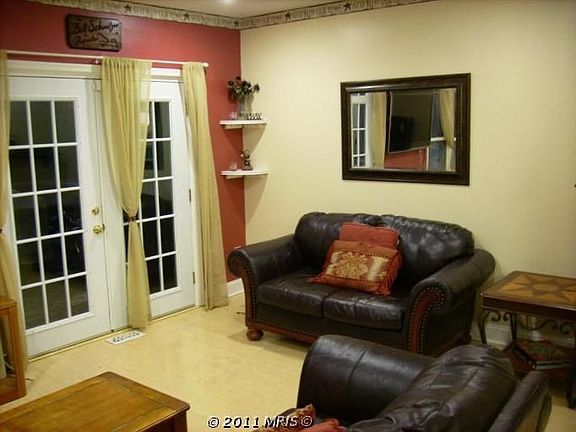 4th image of 10605 Houck Dr