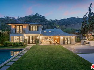 1658 San Ysidro Dr, Beverly Hills, CA 90210