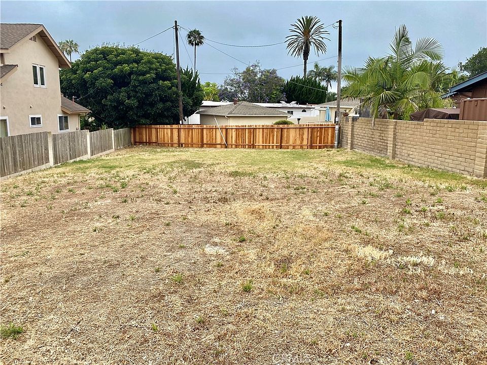 1st image of 34871 Calle Del Sol #8