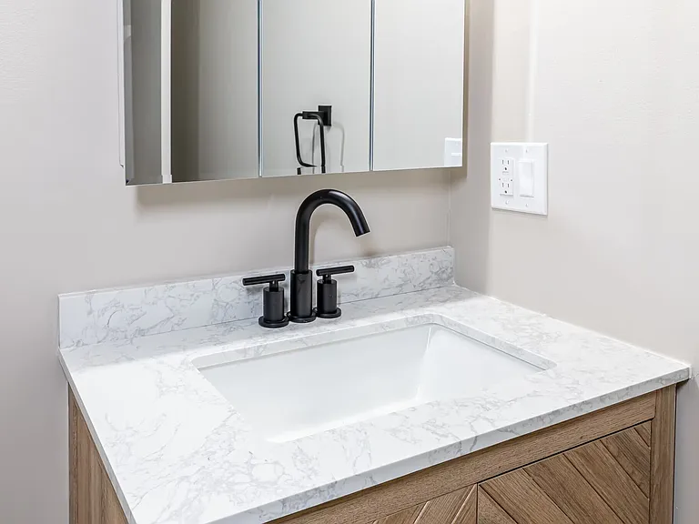 1013F Whiting St #3F — Photo 13