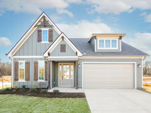 359 Fernshade Ln, Soddy Daisy, TN 37379