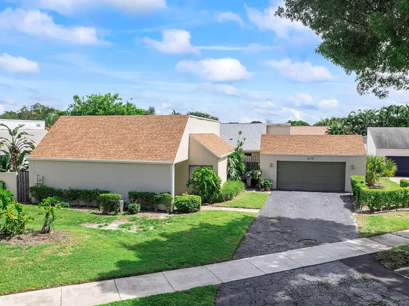 875 NW 22nd Avenue, Delray Beach, FL 33445