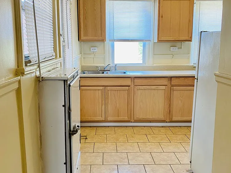 800 N. Sheppard St. — Photo 47