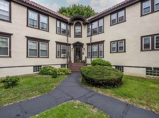 100-100.5 S Main St #R, Andover, MA 01810