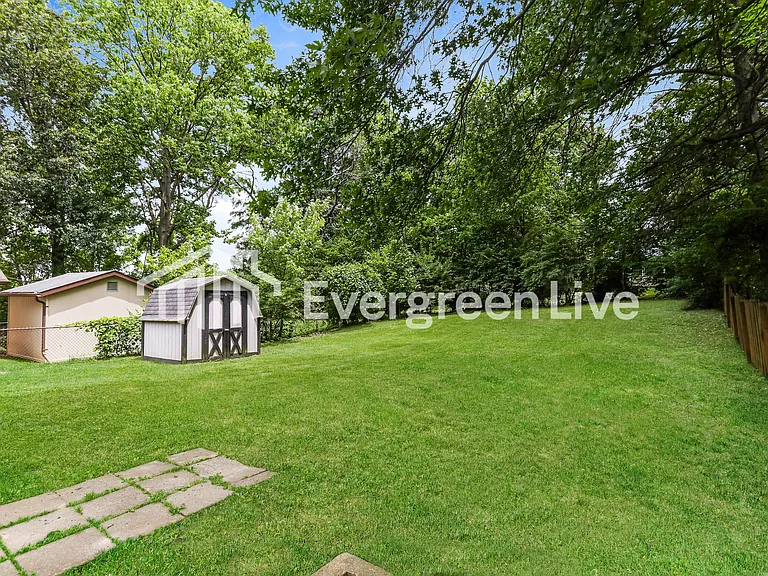 8436 Flamingo Ln — Photo 14