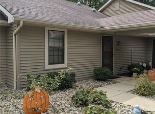 990 Perkins Jones Rd NE, Warren, OH 44483