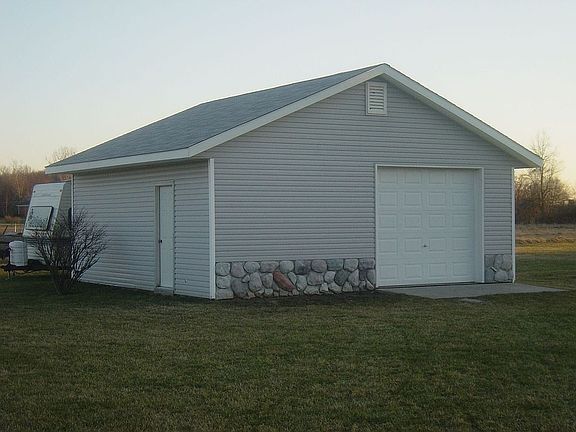 5th image of 7424 Zora Dr
