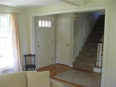 5th image of 24 Hillside Dr