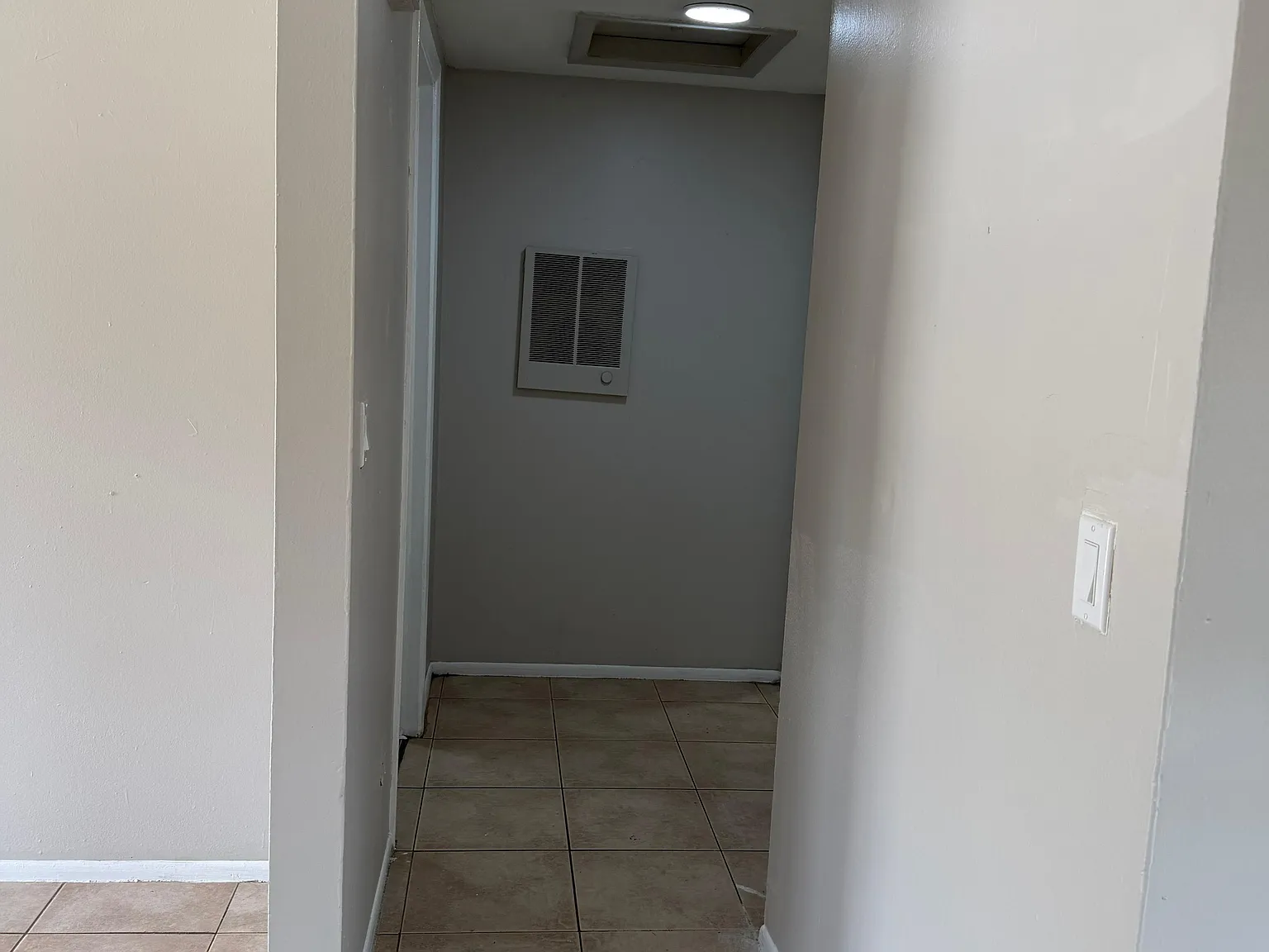 2 bed, 680 sqft, $1,560 — Photo 4