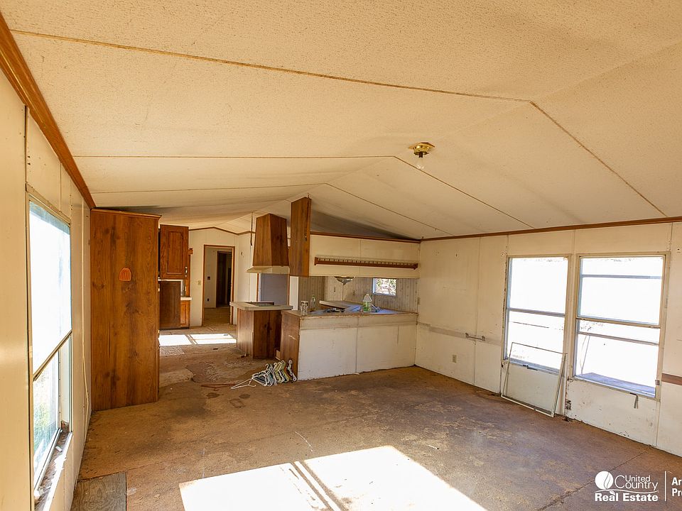 2nd image of 248 Amber Ln