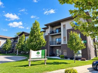 5840 Newman Blvd #306, Lasalle, ON N9J 2K6