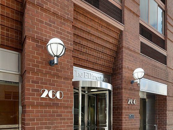 5th image of 260 W 52nd St APT 21E