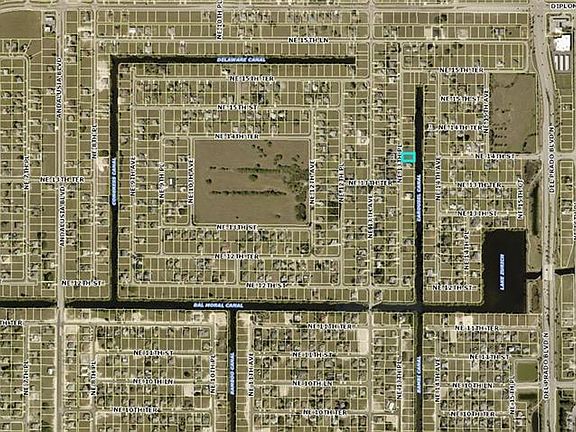 5th image of 1335 NE 13th Pl