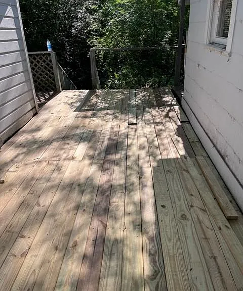 147 Wyman St SE — Photo 2