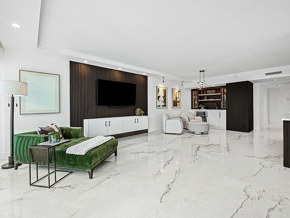 5th image of 525 S Flagler Drive #15a