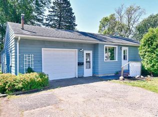 939 2nd St SW, Faribault, MN 55021