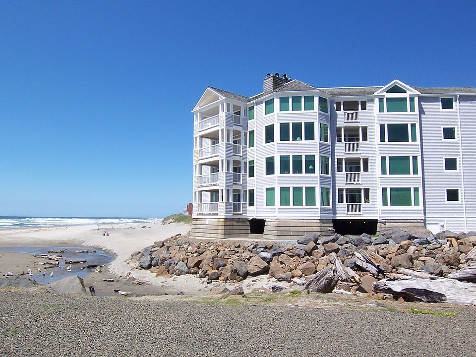 1st image of 115 N Miller St #203