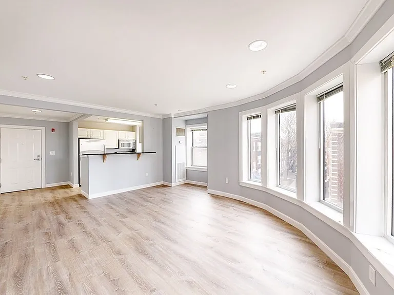 120 Mountfort St #301 — Photo 3