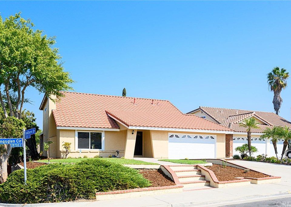 1st image of 19703 Kingsglen Cir
