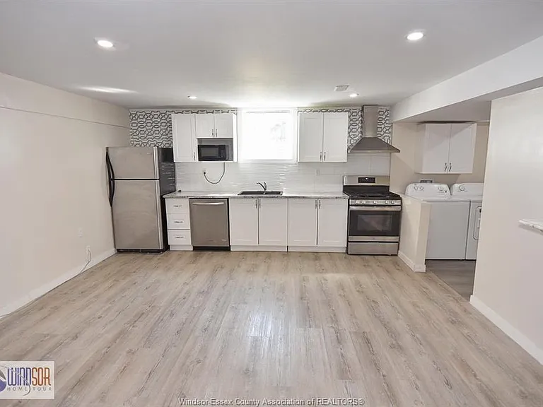 600 Cousineau Rd #LOWER — Photo 26