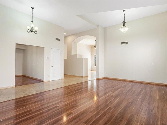 3rd image of 4623 E Hamblin Dr