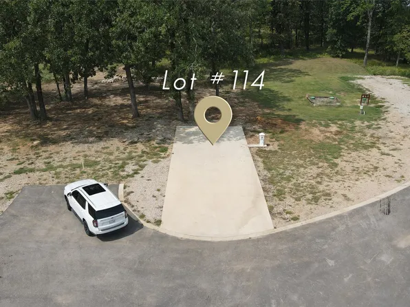 50 County Road 3227 #114, Mount Pleasant, TX 75455