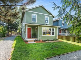 7813 Port Susan Pl #9, Stanwood, WA