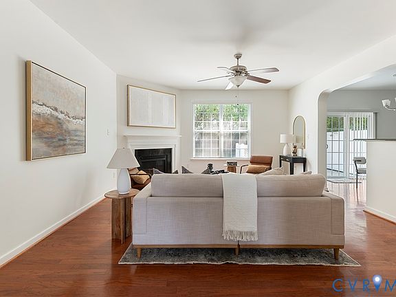 5th image of 1027 Parkland Pl