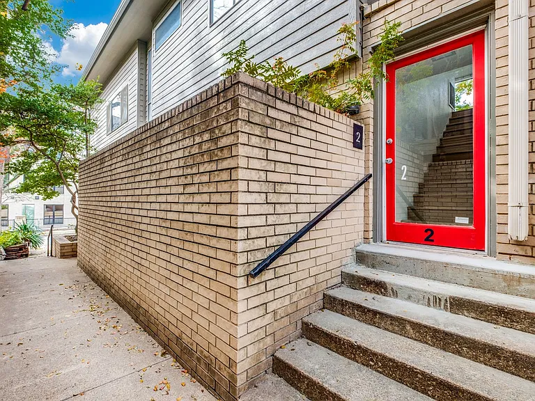 3610 Routh St — Photo 27