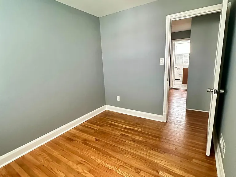 8318 Loch Raven Blvd — Photo 17