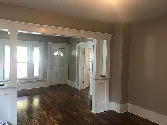 Dining room looking to front