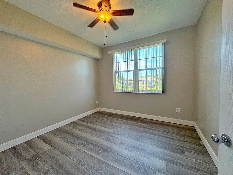 1005-307 Bella Vista Blvd — Photo 20