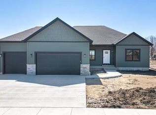 2365 Pow Wow Trail, Beloit, WI 53511