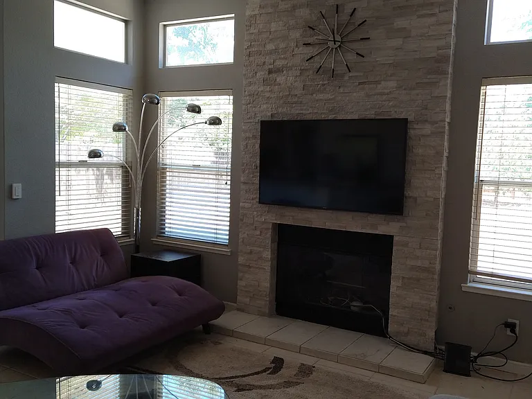 8971 Old Creek Dr — Photo 2