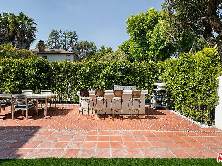 1007 Carol Dr — Photo 48