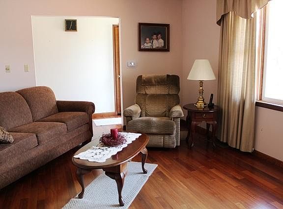 3rd image of 177 Township Road 1387