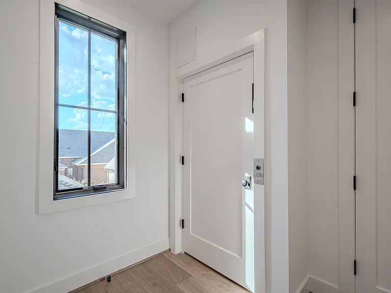 4114 Emerson Ave #2 — Photo 25