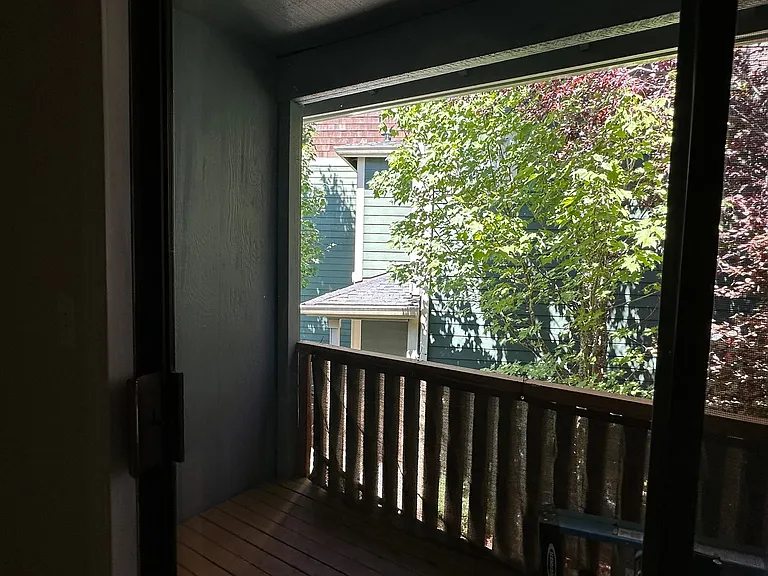 1704-1714 SW 58th Ave — Photo 27